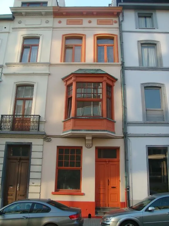 Appart-hôtel Maison de la Lune - petite Auberge d'Etterbeek Bruxelles 3*,